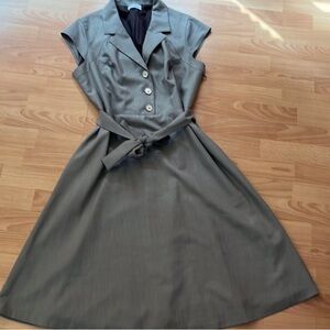 Elegant Gray Women's Dress